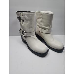 Kenneth Cole White Women's Stride Block Heel Bootie size 9M
